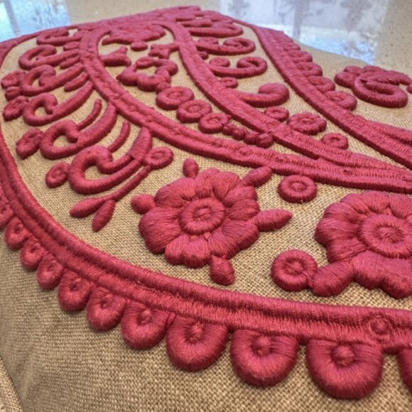 Magaschoni Home Decorative Down Throw Pillow 12x20" Hot Pink Paisley 100% Linen - Picture 5 of 9